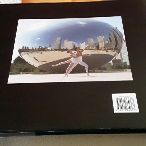 Joffrey Ballet book signed by Ashley Wheater - Picture 2 of 3